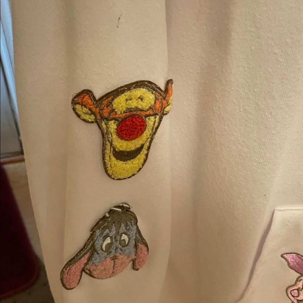 White Woman’s Hoodie Disney Winnie the Pooh - Picture 4 of 8